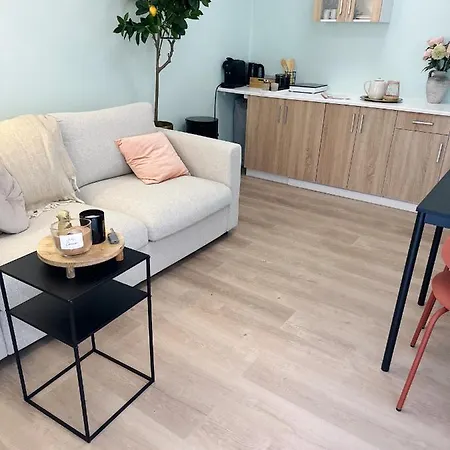 לינה וארוחת בוקר Wellness Studio *