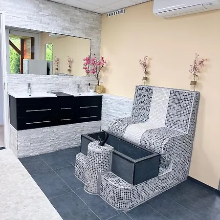 Wellness Studio *